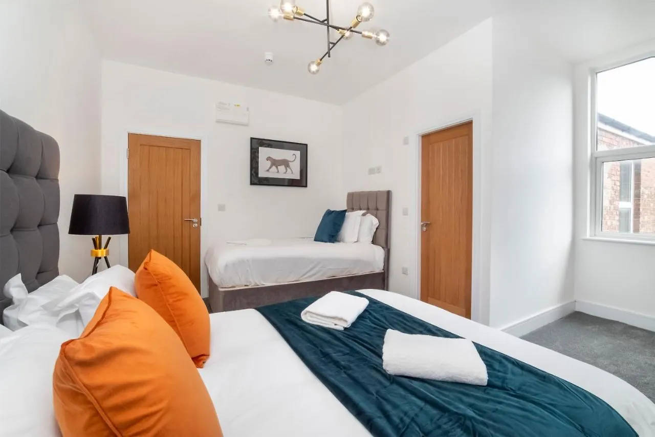 Innvigour Bespoke House With Free Parking For 3 Cars York 0*,