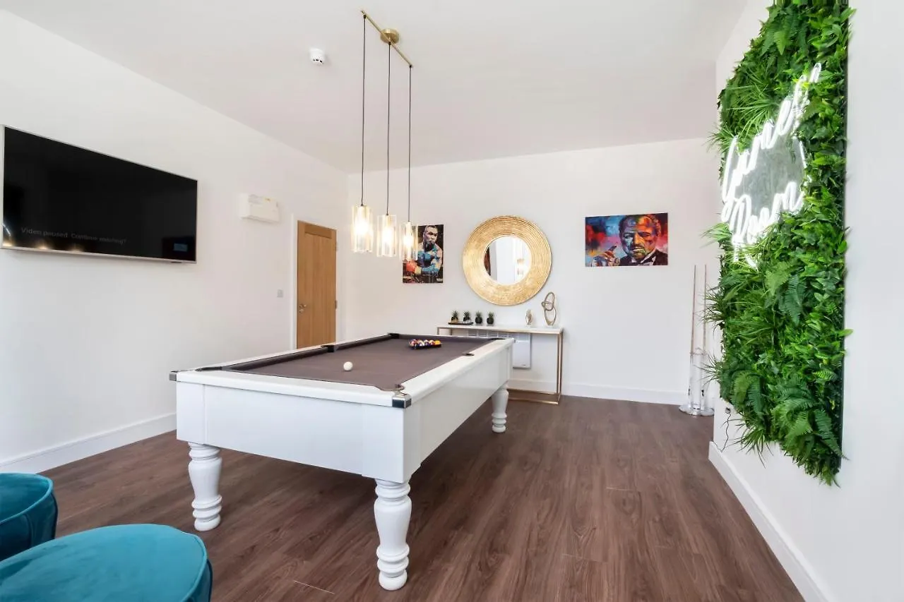 Innvigour Bespoke House With Free Parking For 3 Cars York 0*,