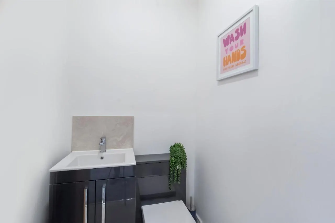 Innvigour Bespoke House With Free Parking For 3 Cars York 0*,  Birleşik Krallık