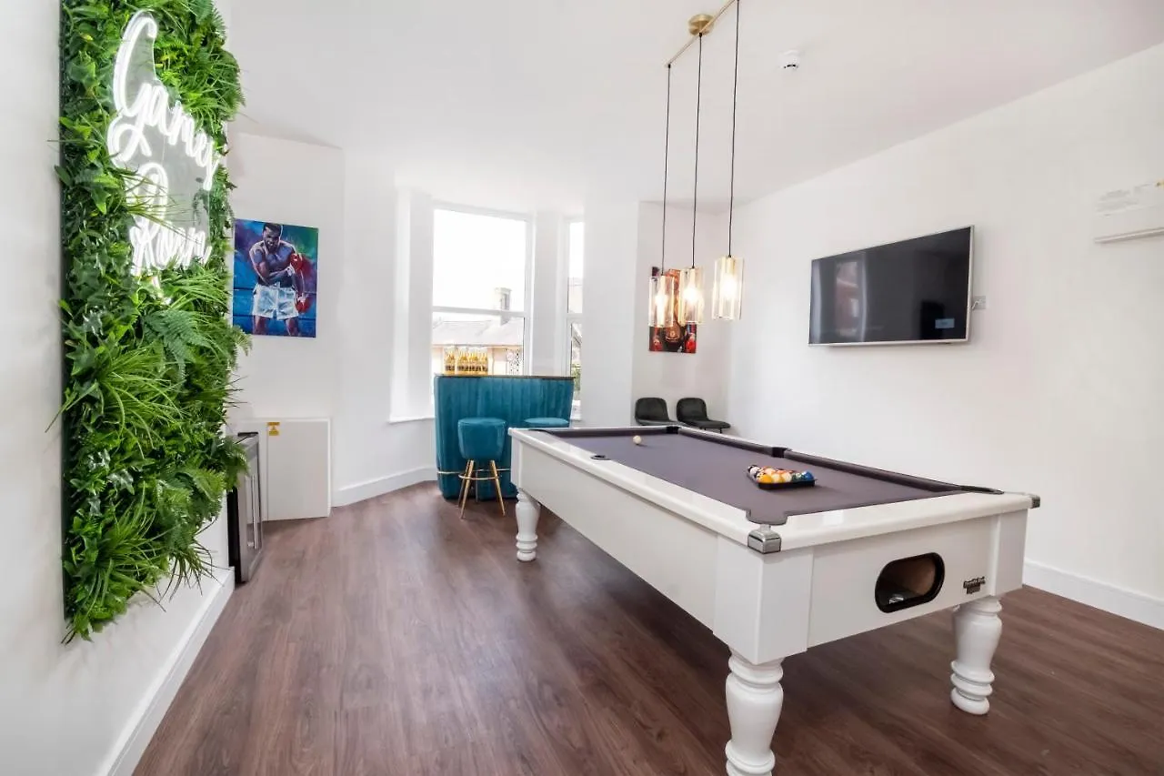 Semesterbostad Innvigour Bespoke House With Free Parking For 3 Cars York